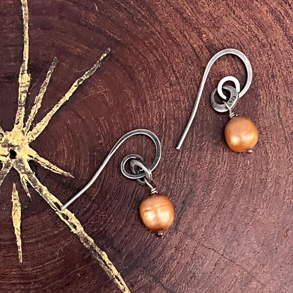 Silpada Copper Pearl Earrings in Sterling silver jewelry W1431 Retired - Picture 3 of 10